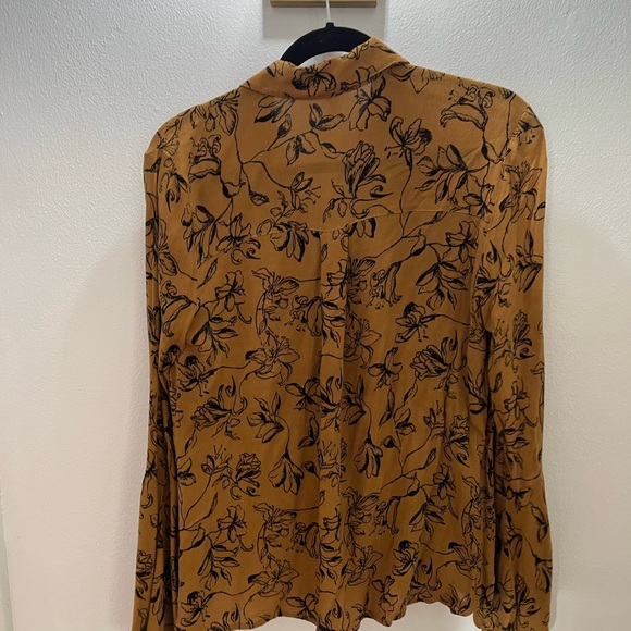 BP printed button up - Picture 3 of 4